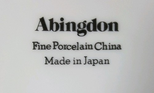 2 Dinner Plate Abingdon Roses Fine Porcelain China White Floral Pattern Japan