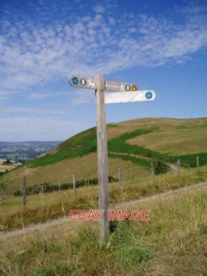 PHOTO  OFFA'S DYKE PATH SIGNPOST ON THE OFFA'S DYKE PATH  IN THE CLWYDIAN HILLS