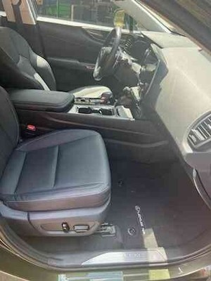 image 9 of interior