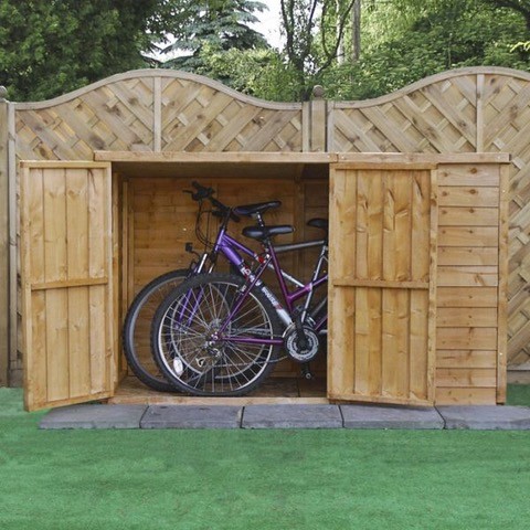 GARDEN STORAGE SHED / BIKE SHED in Broadstone, Dorset 