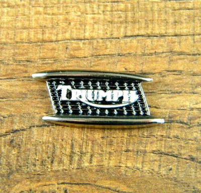TRIUMPH GRILL VEST PIN LAPEL 1-1/2'' x 5/8'' HAT BADGE PATCH KEY MOTORCYCLES 3TA