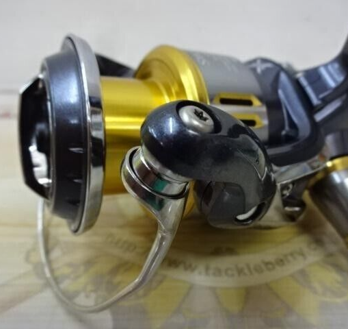 Shimano 15 TWIN POWER SW 5000 HG Spinning Powerful Game Reel