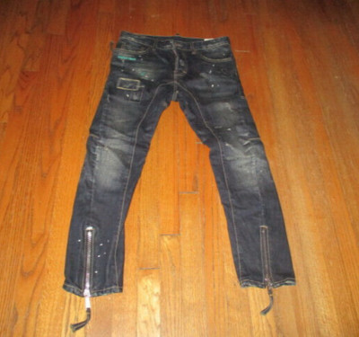 DSquared2 Dark Button-Fly Skinny Jeans w/Paint Splatter Tag Sz 46 (US Sz 32)