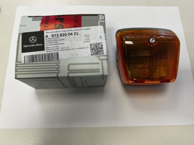 Original Mercedes-Benz Blinkleuchte rechts für Atego A9738200421