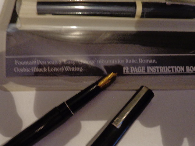 Vintage Osmiroid Basic Calligraphy Set 3 Nib Pen Set NEW w/ Extra Pen