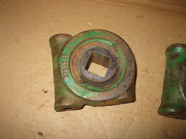 3 JOHN DEERE DISK HARROW BEARINGS & CAGES B13404B AW BW & MORE ????