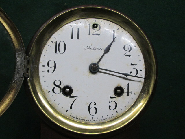 Nice Looking Ansonia Mantle Clock Mahogany Wood Case Porcelain Face