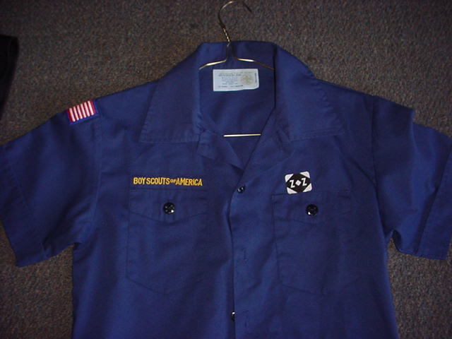 Official Boy Scouts of America Uniform Short Sleeve Shirt---Youth Medium Lot ZZ