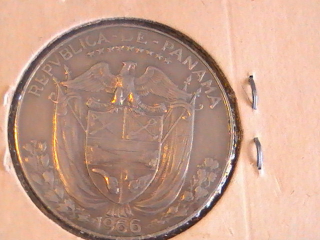 Panama 1966 Un Cuarto Balboa BU Armored Bust Coin