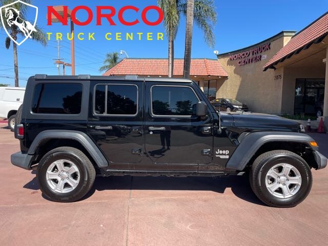 2019 Jeep Wrangler Unlimited Sport Altitude 71264 Miles Black Clear Coat  3.6L V