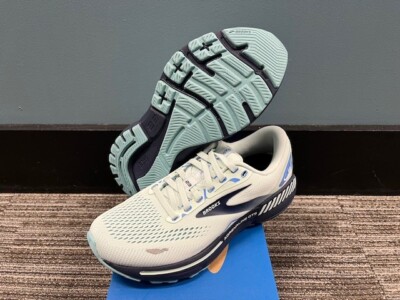 Women's Size 7 Brooks Adrenaline GTS 23 Running Shoes New In Box Blue Glass