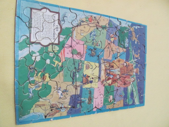 1932 Flying Hutchinson Family puzzle from Cocomalt complete with envelope