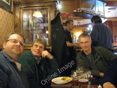 Photo 6x4 Putting faces to names, East Midlands meet: 2 Matlock Post-pran c2011