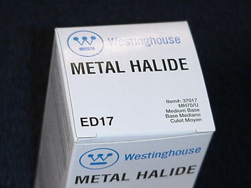 Lot of FOUR Westinghouse 37017 Metal Halide Lamps / Bulbs 70 Watt ED17