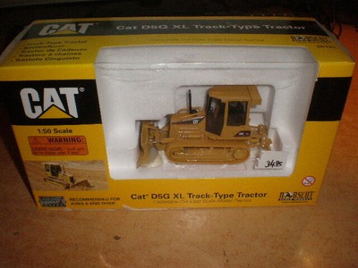 Norscot Caterpillar 1/50 55131 Cat D5G XL Track-Type Tractor MIB