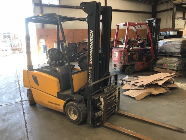 2006 Jungheinrich EFG320, 196