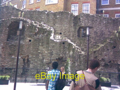 Photo 6x4 Closer view of the Roman Wall London This is a closer view of t c2009