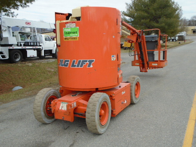 2000 JLG E300AJP ELECTRIC BOOM LIFT