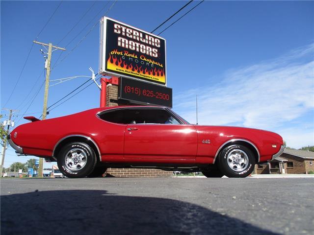 1969 OLDSMOBILE 442 HOLIDAY COUPE