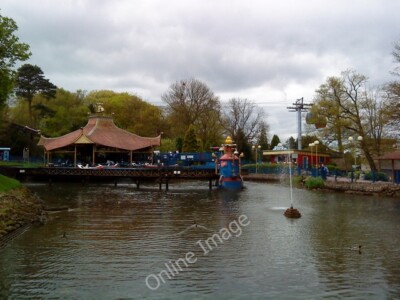 Photo 6x4 Log flume at Alton Towers Alton/SK0742  c2010