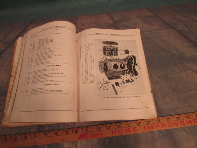 Vintage Minneapolis Moline Harvestor 69 tractor manual good shape