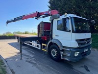2013 63 Mercedes Axor 2529 6x2 26ft flatbed HMF 2130 remote crane air con