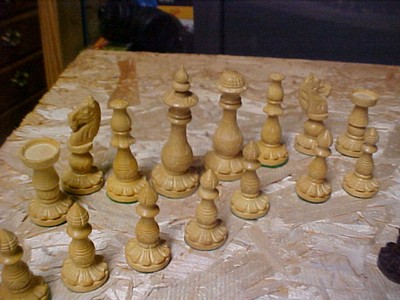 collectors chess set new hand carved
