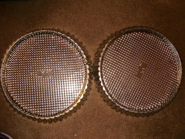 2 Vintage Tiara Desserts Pans Scalloped Fluted Edge Cake Pie Tart Quiche C&N ?