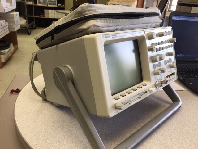 Agilent 54641D Mixed-Signal Digital Oscilloscope Logic Analyzer 2 16 Ch 350 MHz