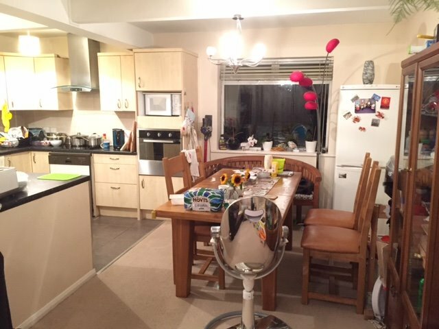 2 Bed Semi Detached House To Rent In Botley Oxford Min 6 Months Max 1 Year Only 1100 Pcm In Oxford Oxfordshire Gumtree