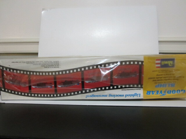 Revell Goodyear Blimp model kit w/ lighted moving signs - NEW