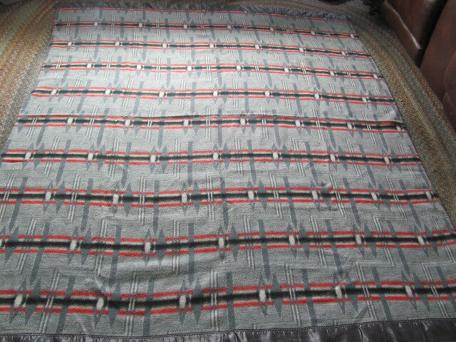 Vintage blanket gray white red and black stripes and triangles reversible