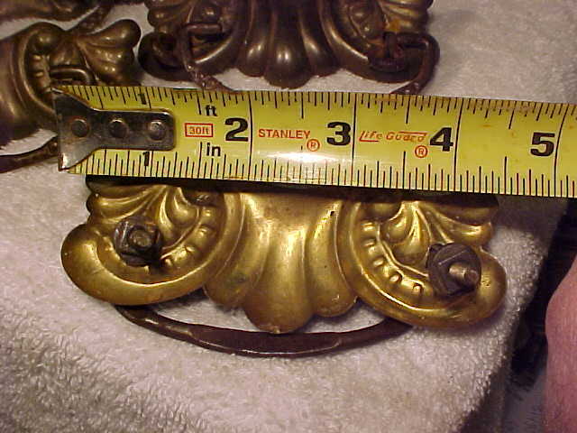 6 Matching Antique Brass Dresser Drawer Pulls Handle  COMPLETE