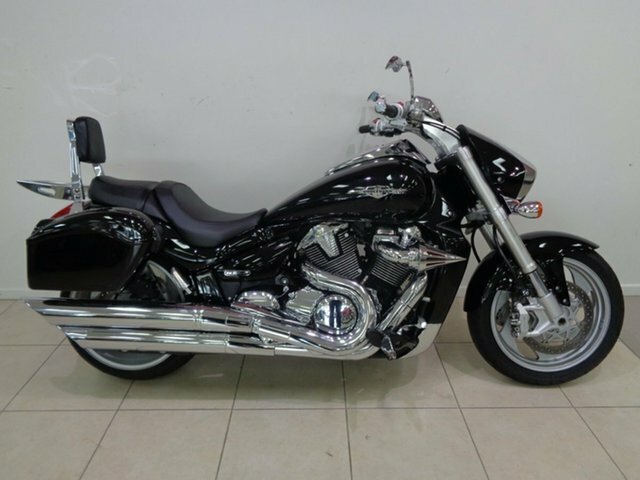 Suzuki vzr1800 boulevard