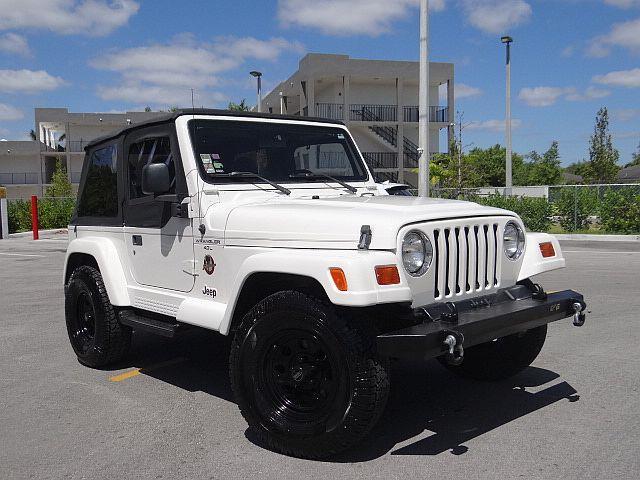 Owner 1999 Jeep Wrangler SAHARA TJ Automatic 4x4 4.0L 6 Cylinder LOW MILES