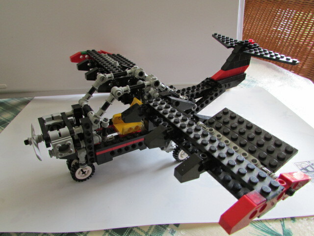 Lego Technic  8836 - Sky Ranger - 1992