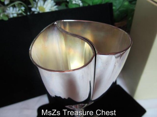 LENOX Silver Heart Champagne Flutes Wedding Anniversary Pair  BEAUTIFUL  * NIB *