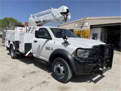 RAM 5500 42FT INSULATED DOUBLE KNUCKLE BUCKET TRUCK 4X4 6.7 CUMMINS ETI