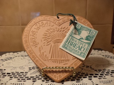 Brown Bag Cookie Art/Bread Warmer ''BREAD WARMS THE HEART''-NEW OLD STOCK