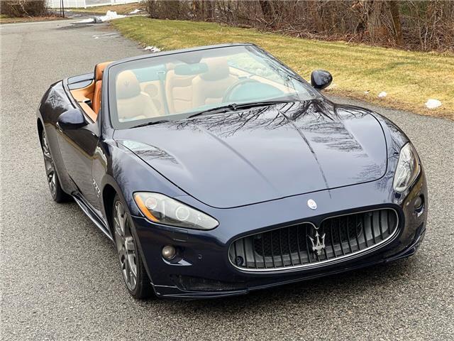 2012 Maserati GranTurismo Convertible Sport Rosso Trionfale Metallic 8 Cylinder