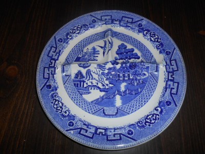 W. Ridgeway  Blue Willow 2 Divided 10 1/4