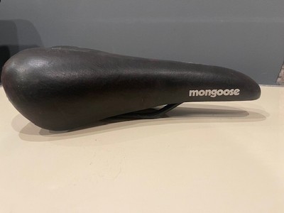 MONGOOSE  BMX BLACK with WHITE logo  BIKE SADDLE/SEAT USED