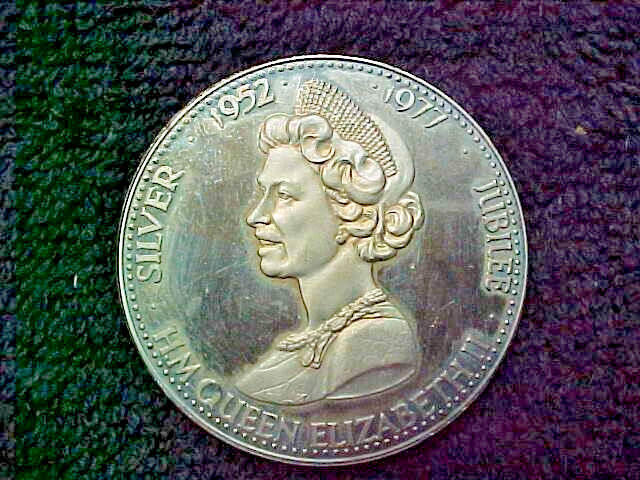 新国誠一 works 1952-1977 新国誠一 works 1952-1977 1952-1977 Queen Elizabeth II Silver