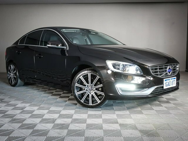 Volvo s60 black