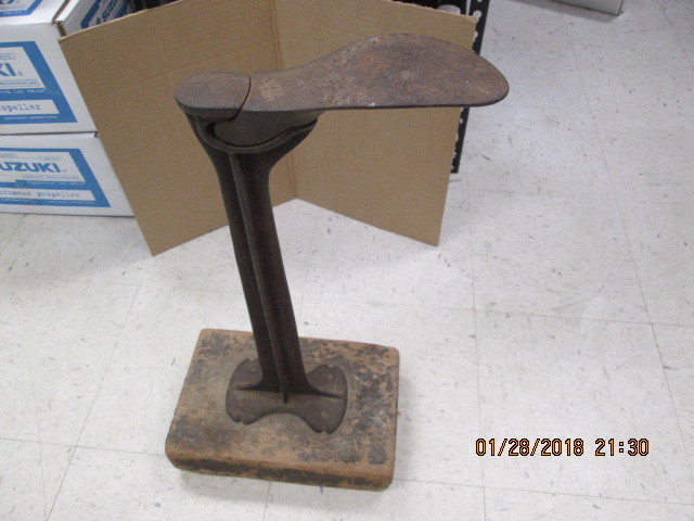 Vintage Cobblers Cast Iron Shoe Repair Stand