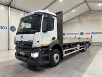 Mercedes Arocs 2532 6x2 Rear Lift Dropside Scaffolding Truck