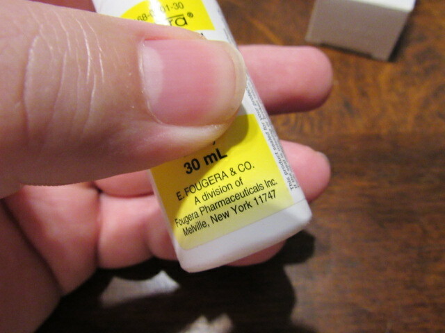 CLINDAMYCIN PHOSPHATE1% Topical Solution BIG 30 mL Treats Acne Fougera Exp 03/18