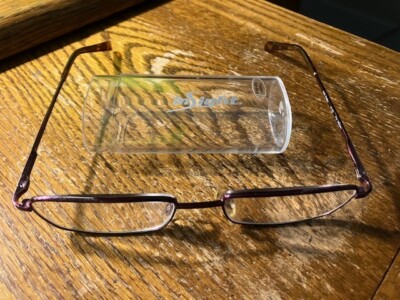 Inssight reading glassed +2.00 PD 58mm