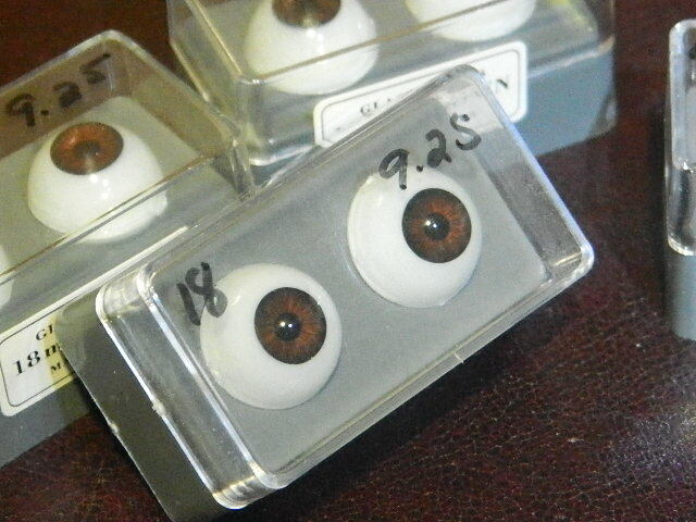 NOS VINTAGE GLASTIC DOLL EYES - 18MM BROWN - VINTAGE JAPAN DOLL EYES
