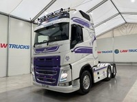 Volvo FH 500 6x2 Rear Lift Tractor Unit PTO